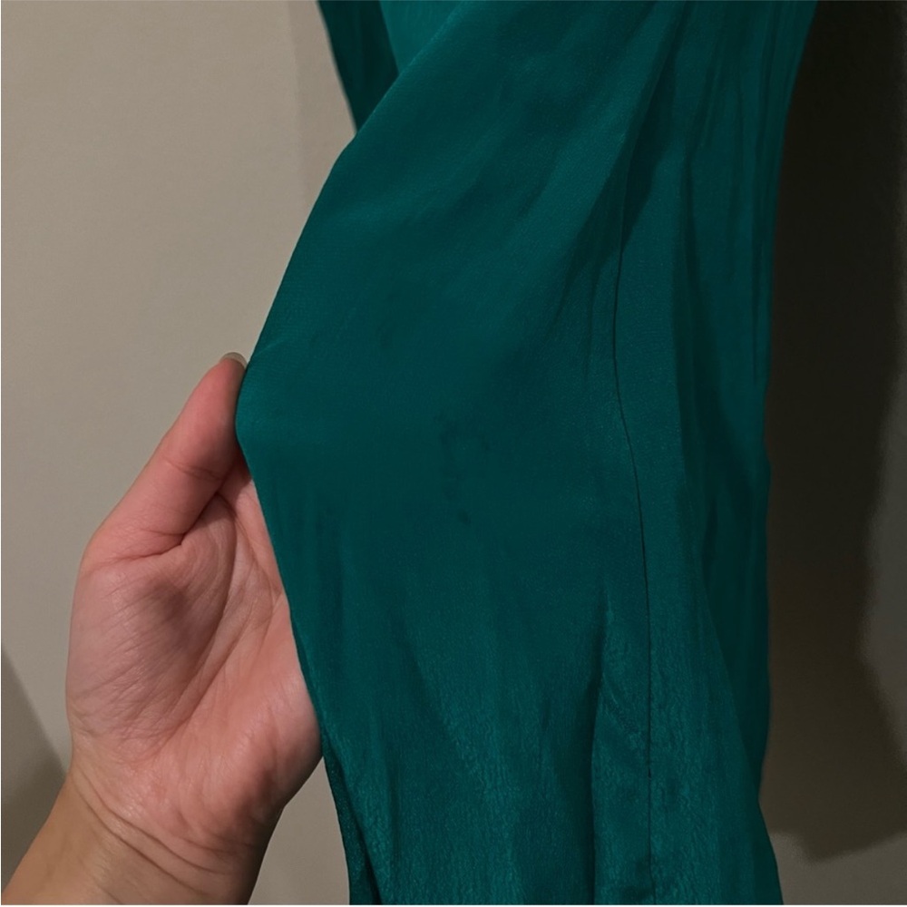 De La Vali Presley Gown - Picture 7 of 9